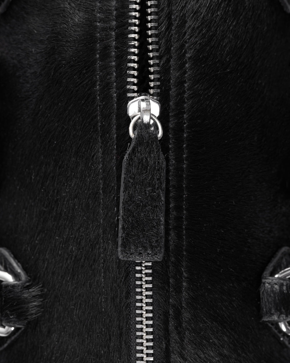 SSMA COWHIDE LEATHER BAG - HAIRON BLACK