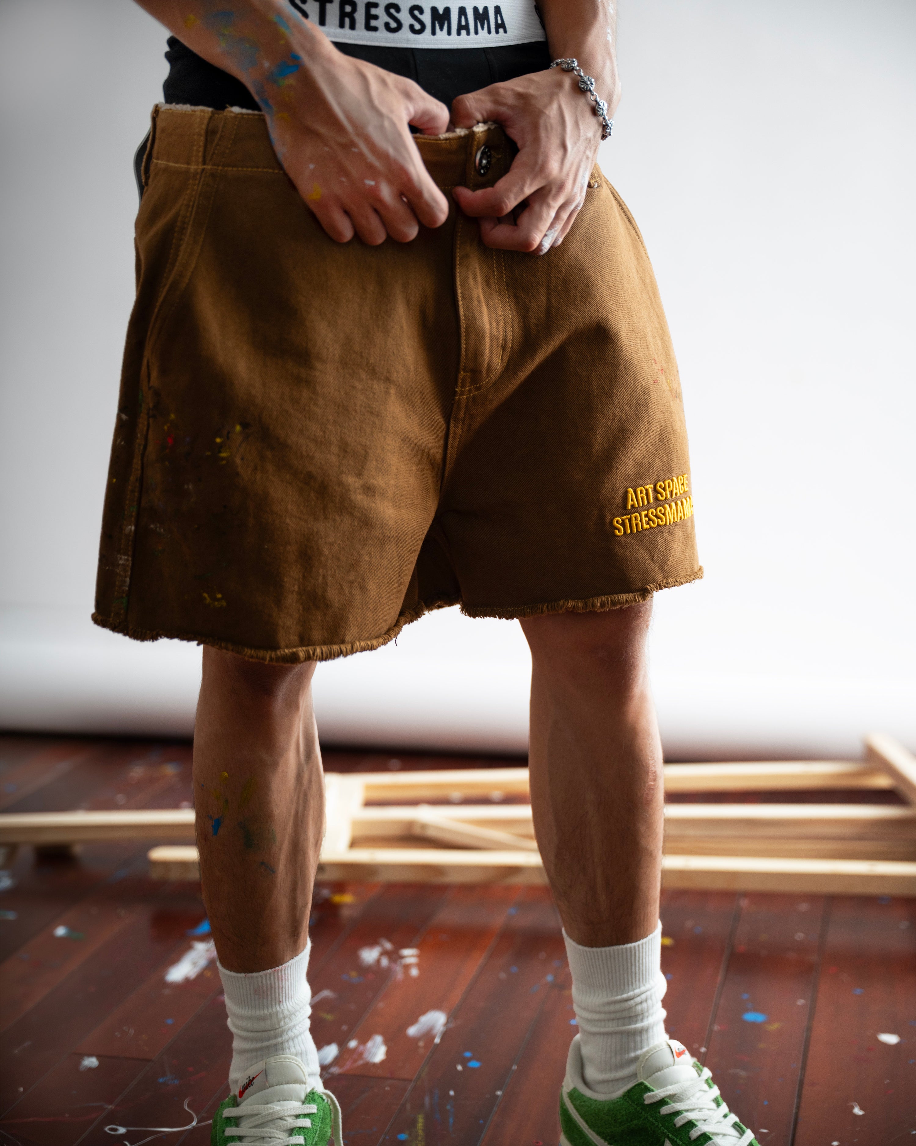 SSMA SPLATTER KHAKI SHORTS - BROWN