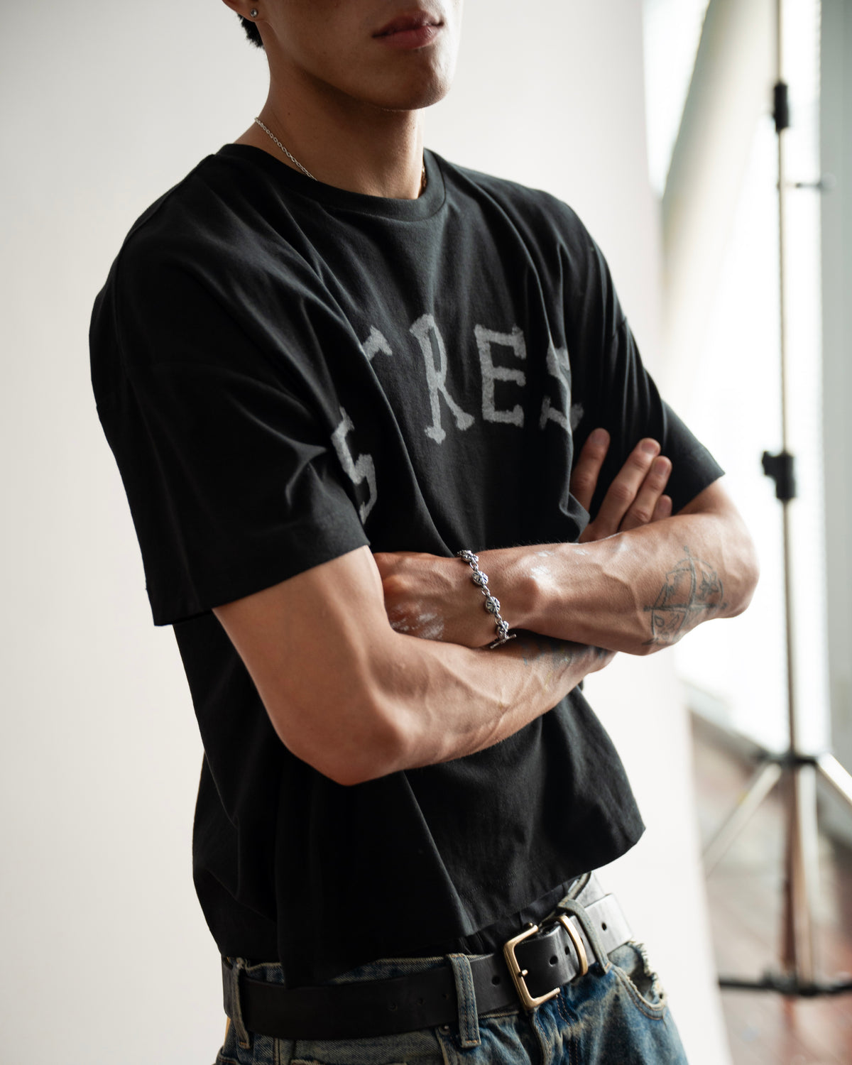 SSMA CRAYON LOGO T-SHIRT - BLACK