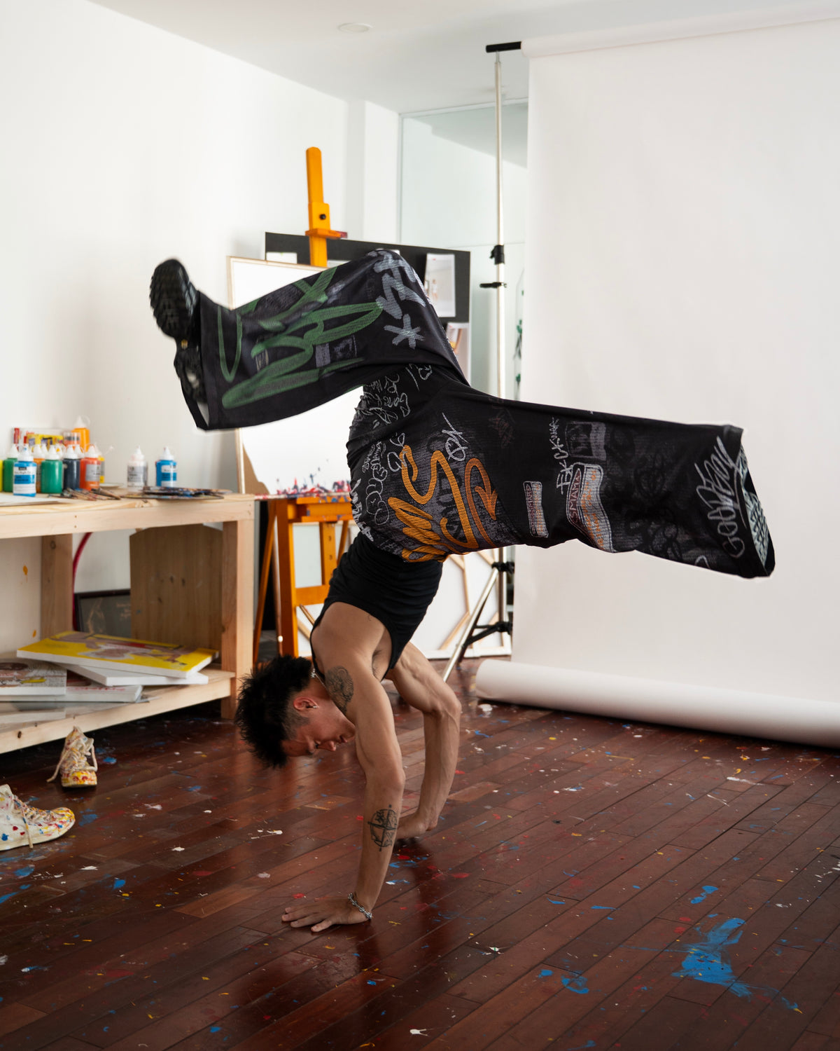 SSMA GRAFFITI PANTS - BLACK