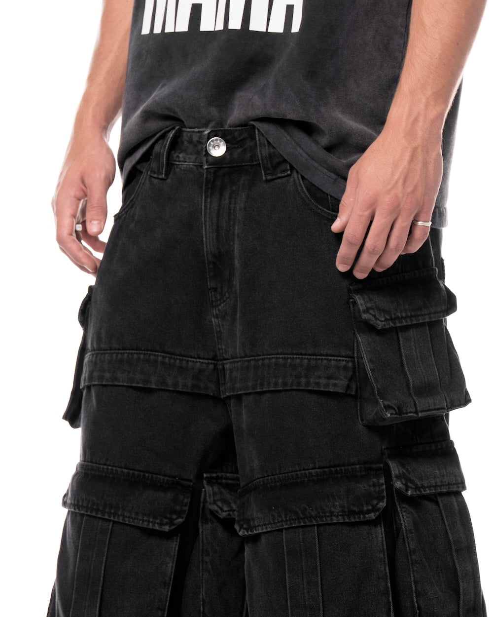 MAMAFIA UTILITY SHORTS - BLACK