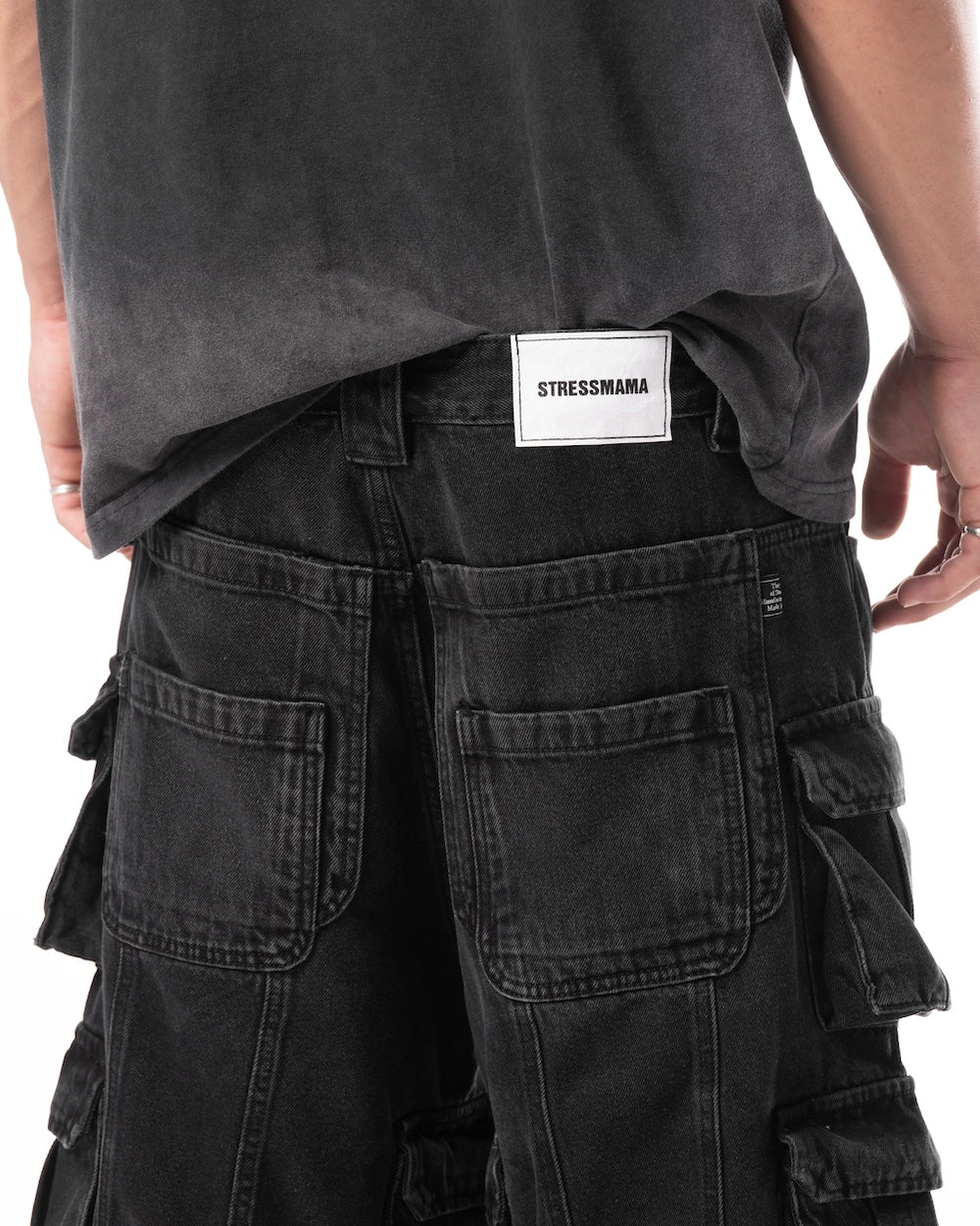 MAMAFIA UTILITY SHORTS - BLACK