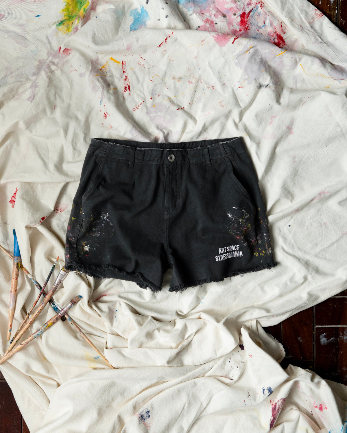 SSMA SPLATTER KHAKI SHORTS - BLACK