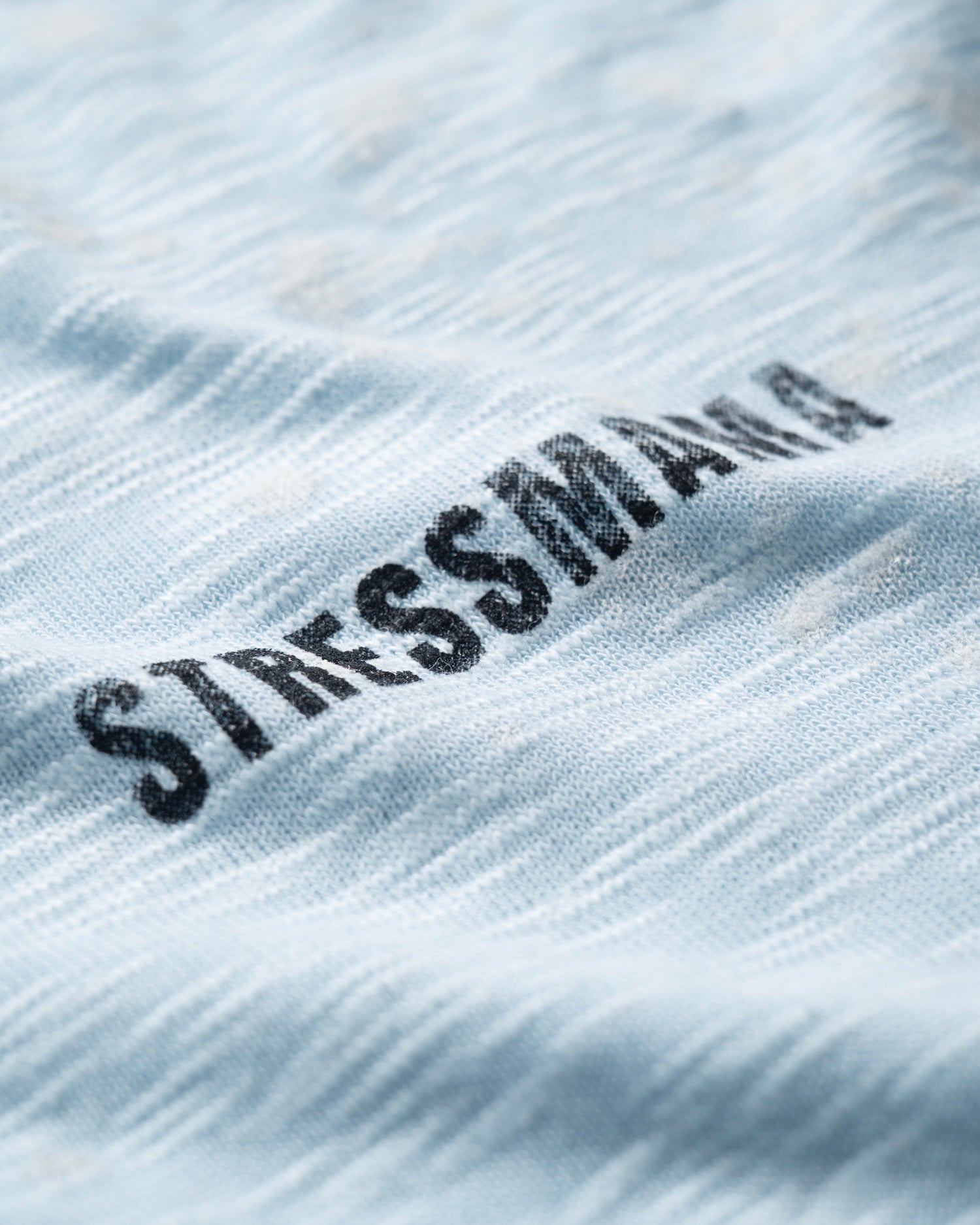 SUMMER26 SSMA SPLATTER LONGSLEEVE - BABY BLUE