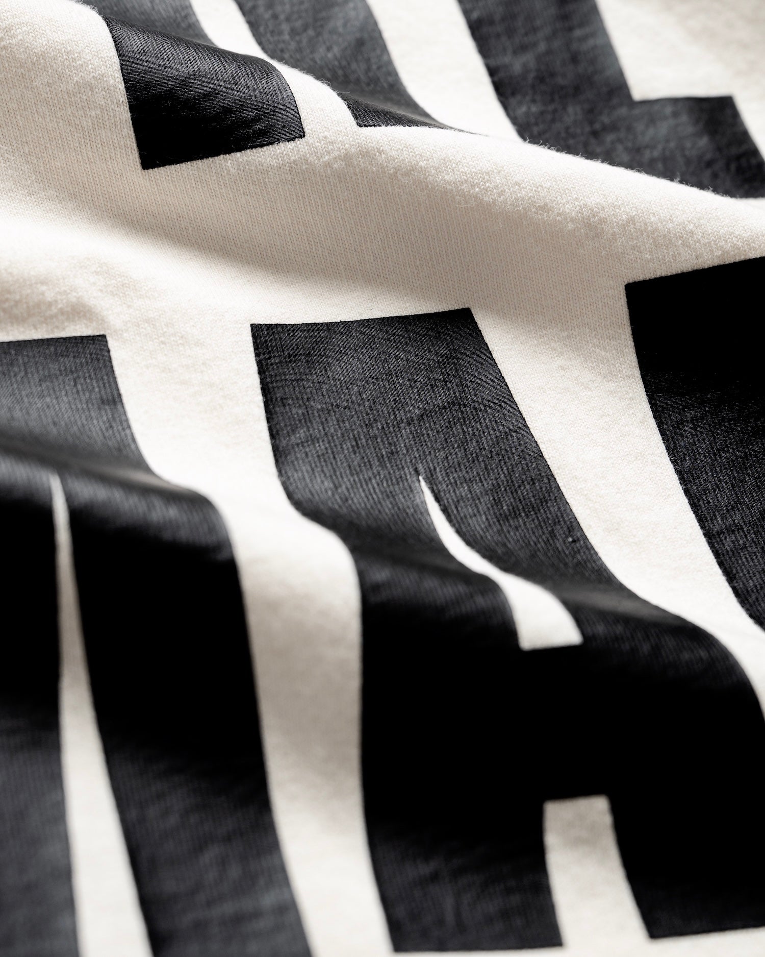 SUMMER26 BASIC T-SHIRT - CREAM