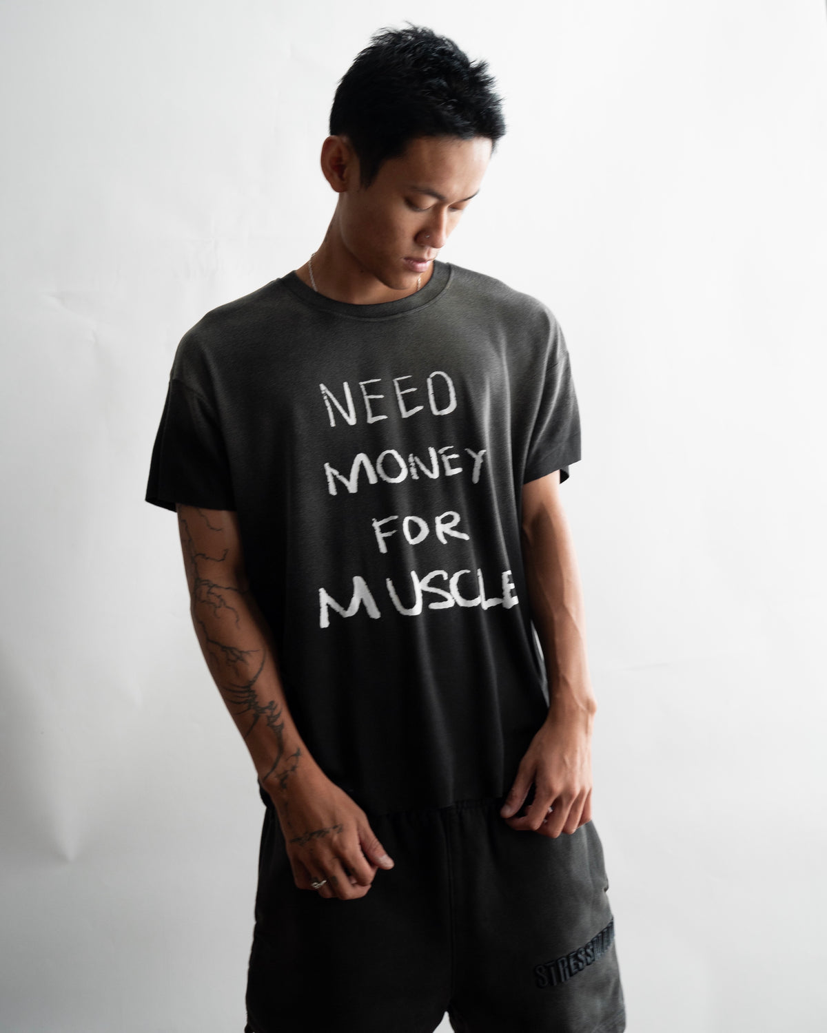SSMA NEED MONEY FOR MUSCLE T-SHIRT - BLACK