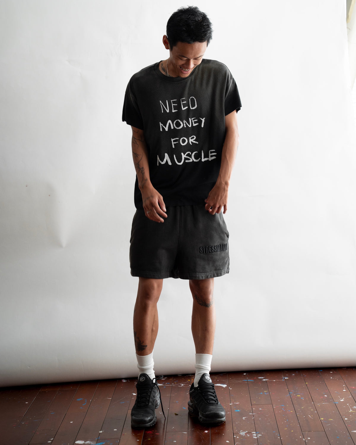 SSMA NEED MONEY FOR MUSCLE T-SHIRT - BLACK