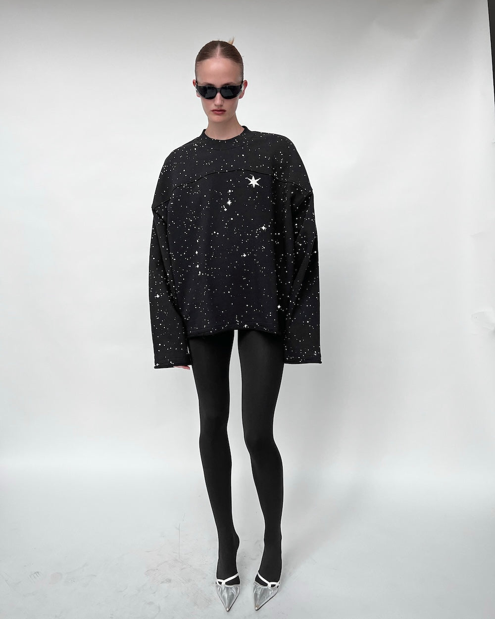 HOLIDAY24 GALAXY LONGSLEEVE - BLACK