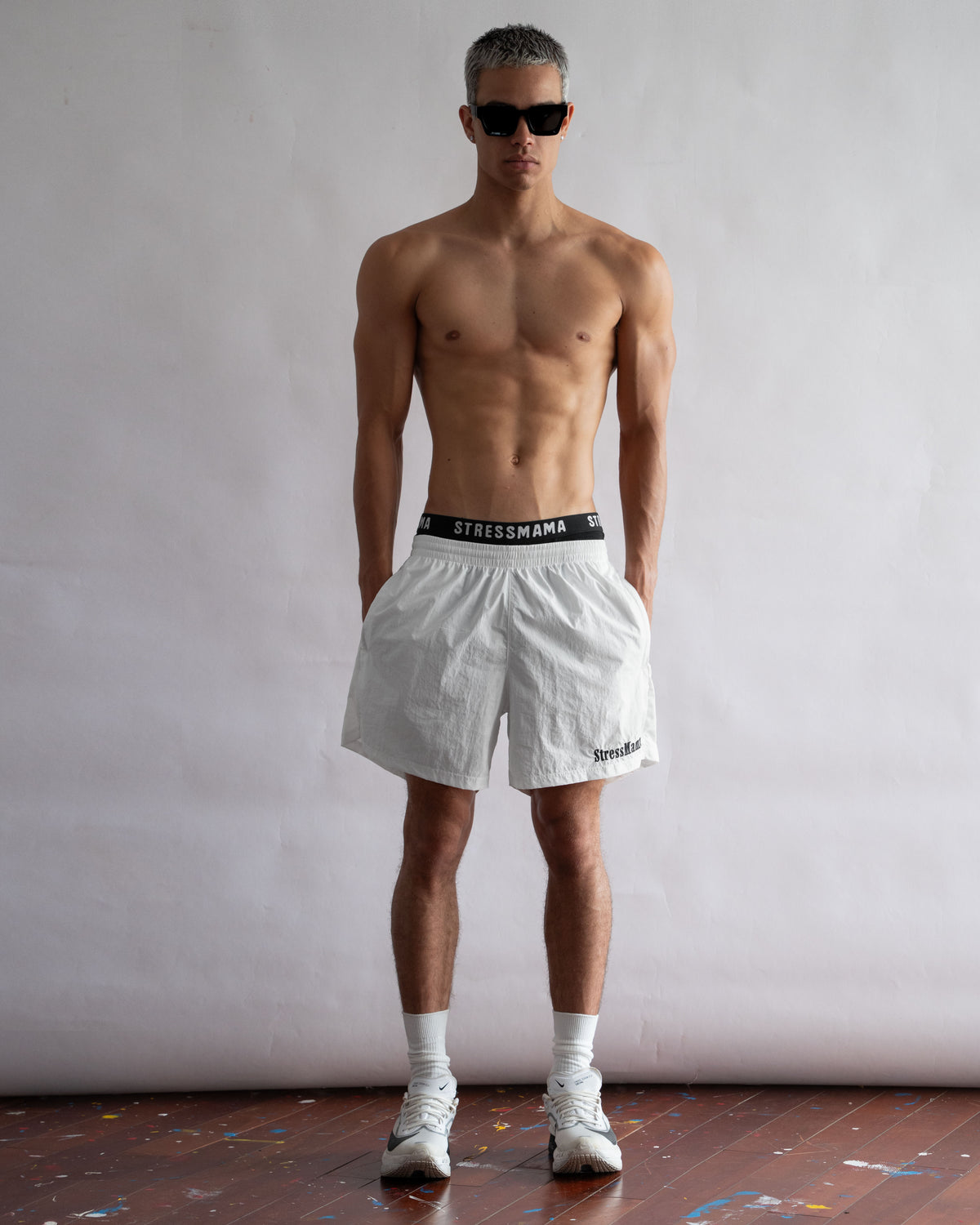 STRESSMAMA FLOATING TRACK SHORTS - WHITE