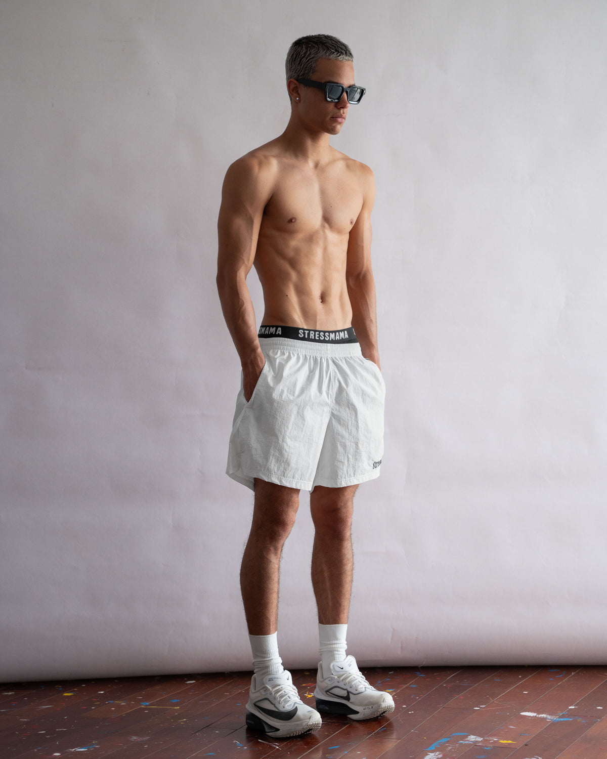 STRESSMAMA FLOATING TRACK SHORTS - WHITE