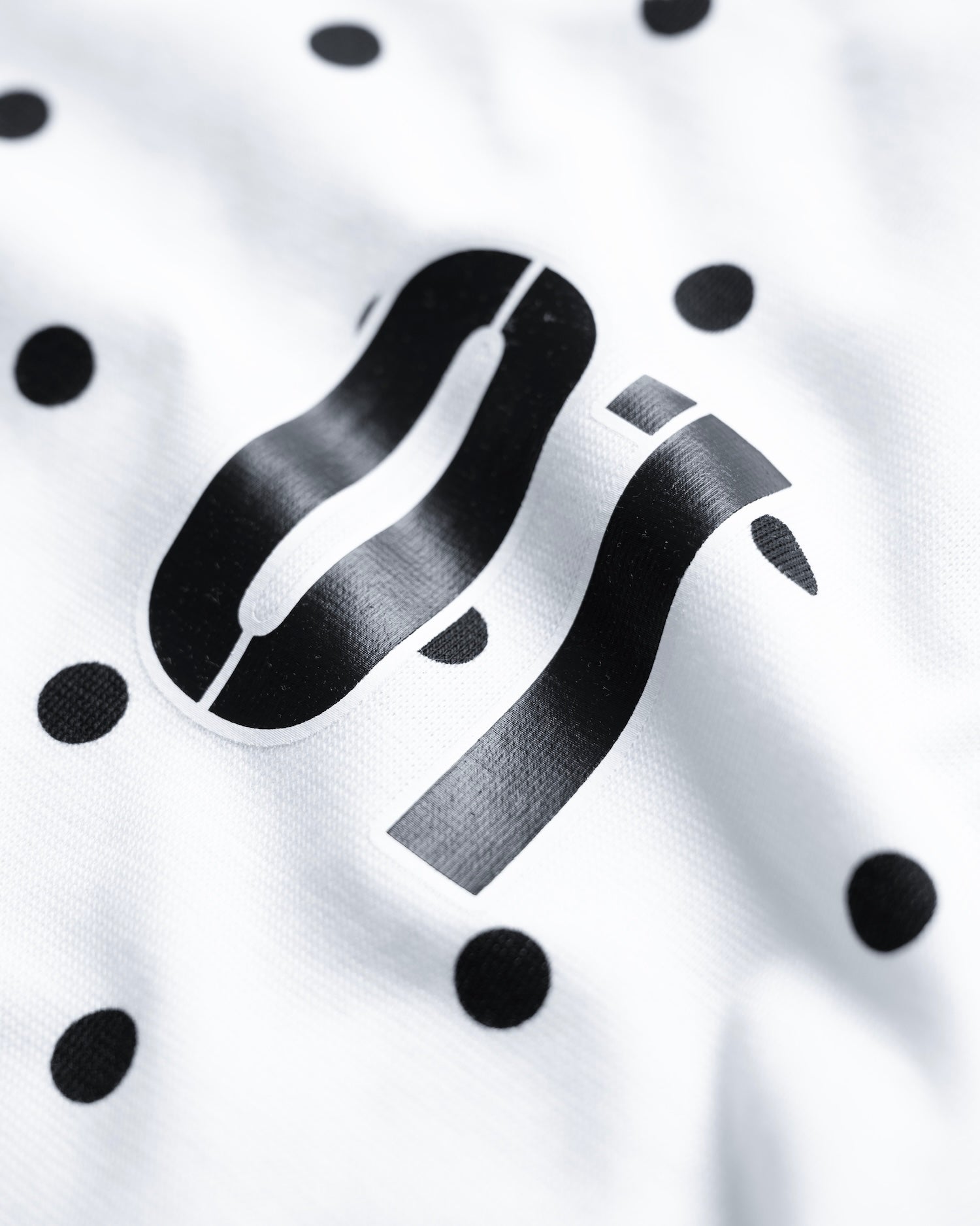 SSMA 01 POLKA DOT SMART FIT T-SHIRT - WHITE